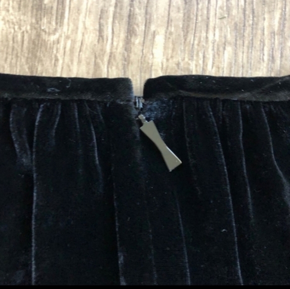 NWT Kate Spade Black Velvet 3/4Sleeve Ruffle Romper - Picture 7 of 8